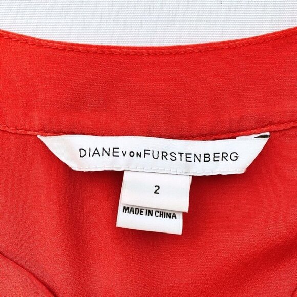 DIANE VON FURSTENBERG ESTI RED SILK ROLLED TAB SLEEVE BLOUSE - 2 - Picture 7 of 12